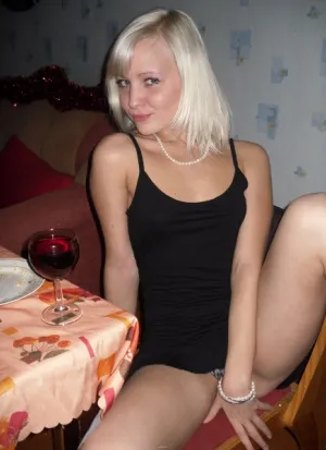 проститутка Валя, 23, Ялта